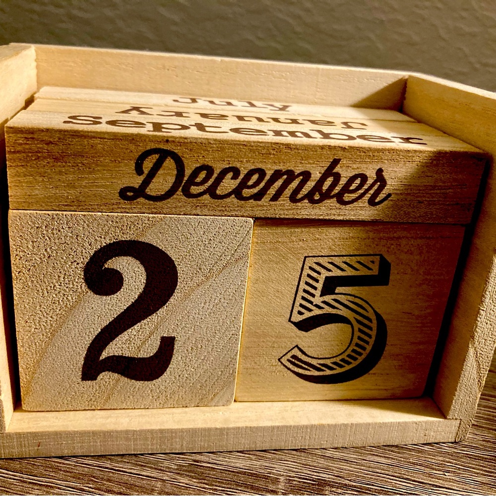 Forever calendar blocks